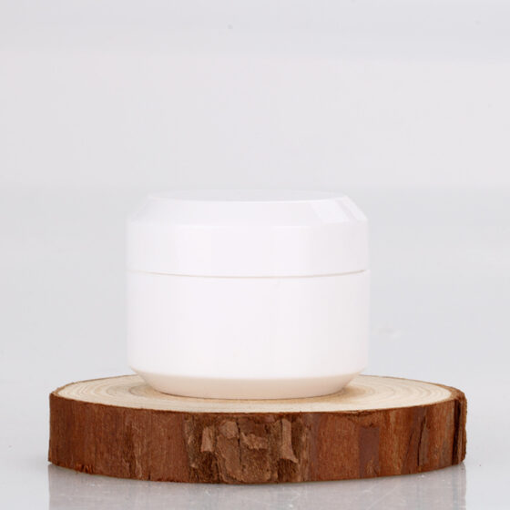 Let new energy vehicles r